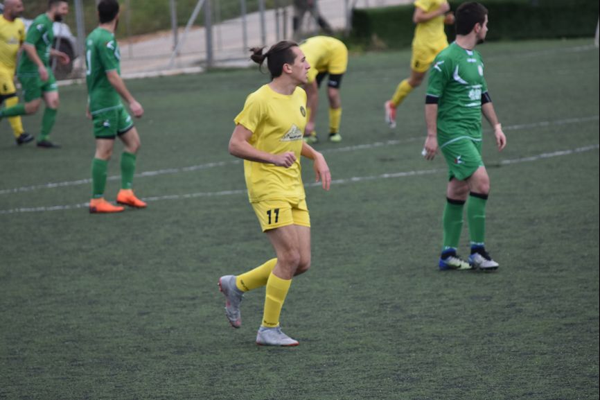 Niavradakis
