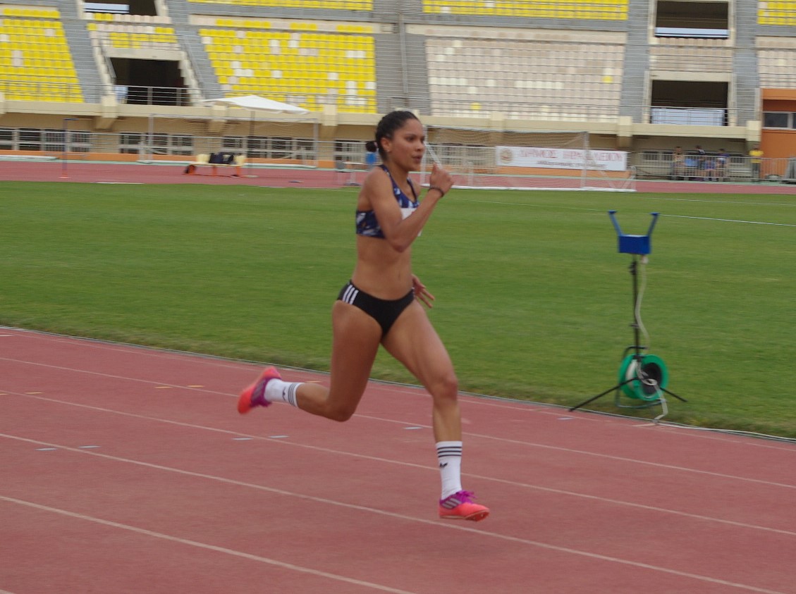 Noragia Tzonson