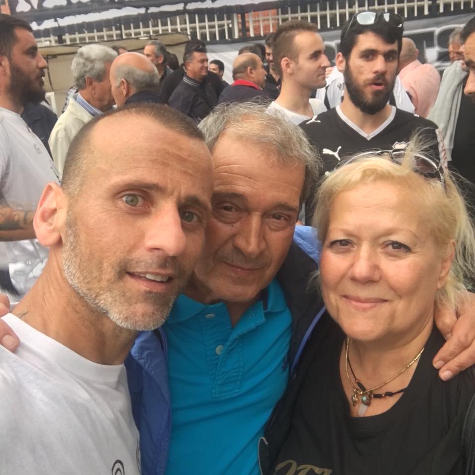 kiassos selfie