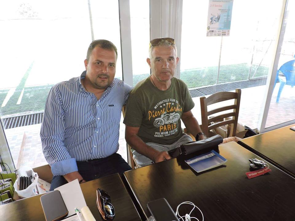 papadogiannis.jpg anthousis